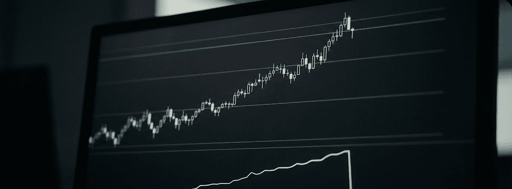 Gráfico de trading realista mostrando grid de ordens e uma tendência forte atravessando níveis, com drawdown acentuado para ilustrar risco de cauda no gradiente linear